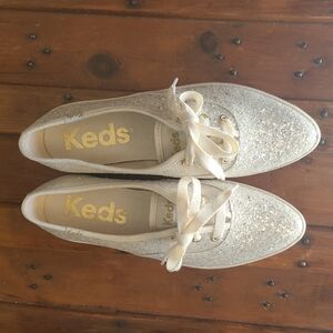 Keds Women Point Glitter Comfy Versatile Popular Fashion Lace Up Sneakers Sz 6.5
